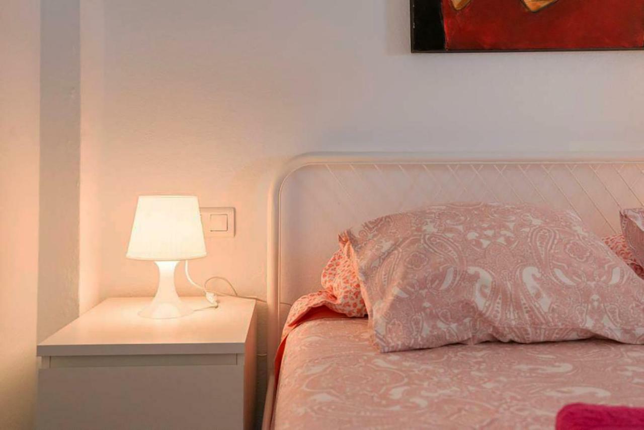 Apartamento Con Parking Gratuito Малага Екстериор снимка