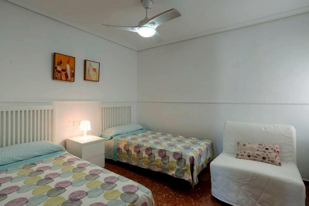 Apartamento Con Parking Gratuito Малага Екстериор снимка