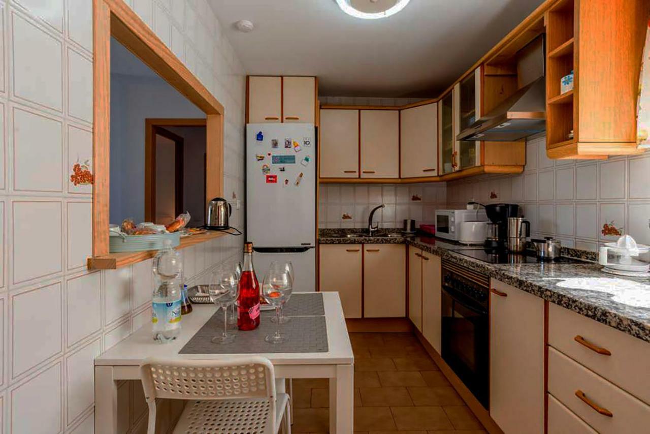 Apartamento Con Parking Gratuito Малага Екстериор снимка